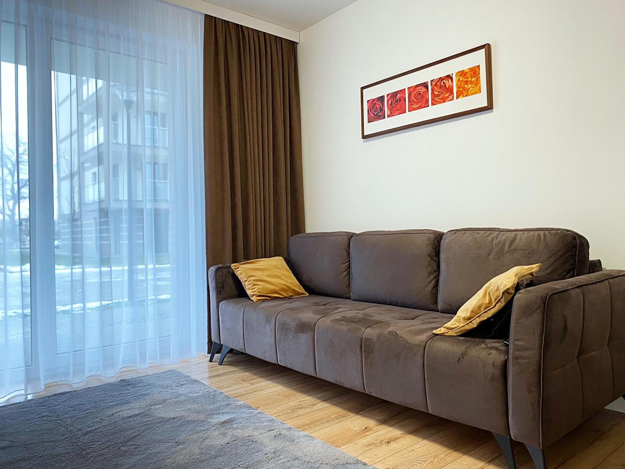 Apartment Bg